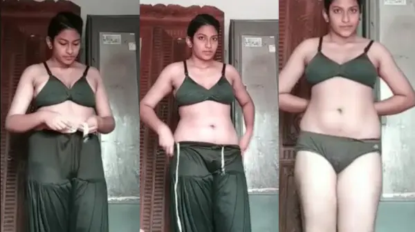 Beautiful Mallu Gf Showing For Lover MMS Video